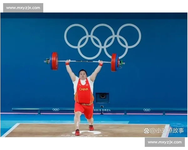 稳稳上分!奥运冠军李雯雯携 iPhone 17 Pro 为马尾文旅续航